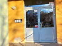 ✔️Apartman bejárata a Hadak útján a kelenföldi metrónál