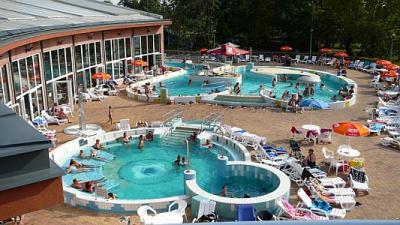 ✔️ Corvus Hotel Aqua 4* Akciós wellness csomagok - ✔️ Hotel Corvus Aqua Gyopárosfürdő 4* ✔️ Corvus Aqua wellness akció