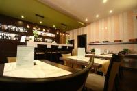 Central Hotel 21 étterme Budapesten a Mária utcában, közel a Corvin negyedhez Central Hotel 21 étterme Budapesten a Mária utcában, közel a Corvin negyedhez