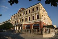 ✔️Háromcsillagos Duna wellness hotel Baja főterén